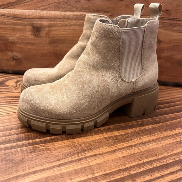 Soda Beige Boot - Picture 3 of 3